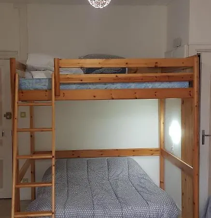 Room In Studio - Furnished Studio In A Quiet Area Not Overlooked At La Bourboule Dpt 63 Vendégház La Bourboule